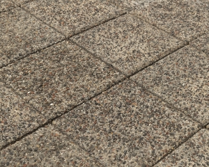 Тротуарная плитка Лувр серый гранит